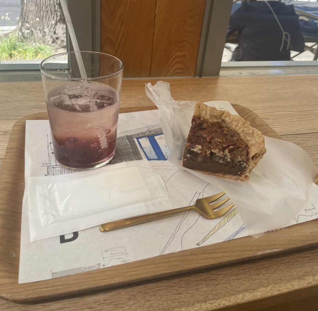 ベリーソーダ、ピーカンパイ