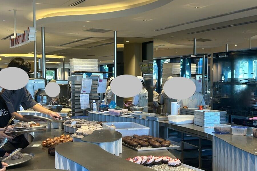 アイムドーナツの店内